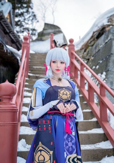 山花浪漫_HD电影在线观看