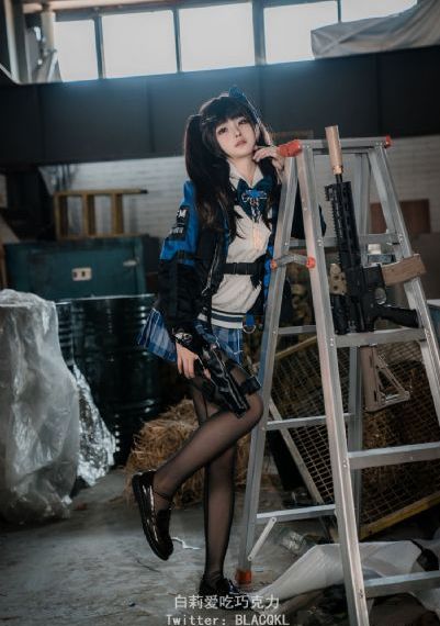 美女脱了裤子让男人桶_1080免费高清观看